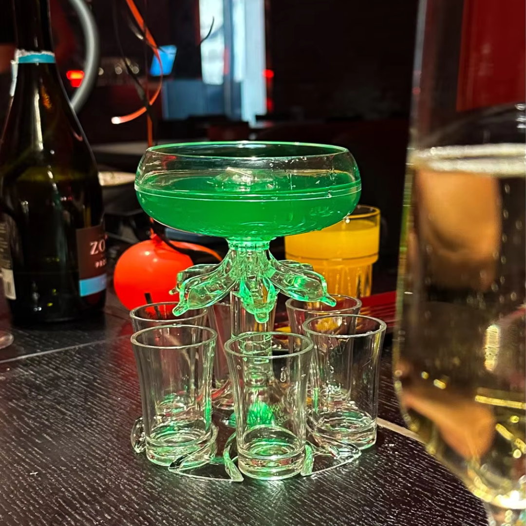 6 Shot Glass Dispenser